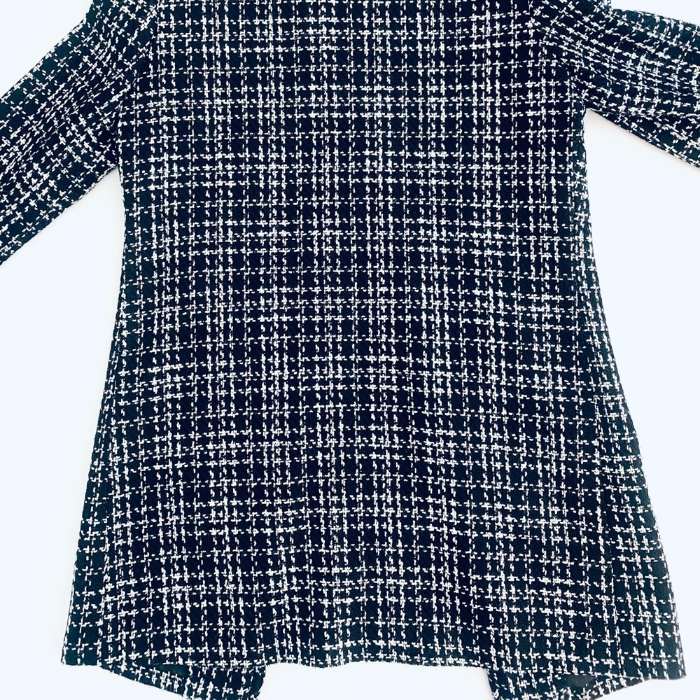 Black & White Tweed Coat - Fully Lined - Gorgeous Excellent Condition - Picture 16 of 16